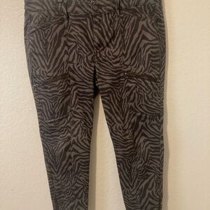 White House Black Market Zebra Print Skinny  cropped Jeans